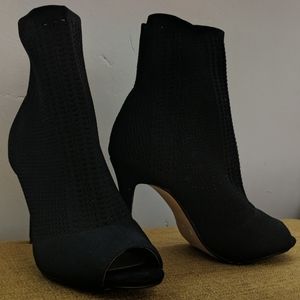 Cathrine Malandrino Mesh Heels